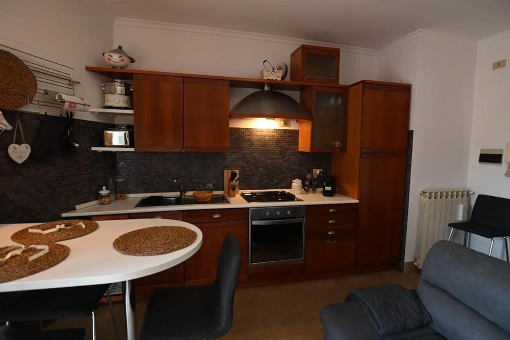 Appartamento A Casa Di Tina Genzano di Roma Esterno foto